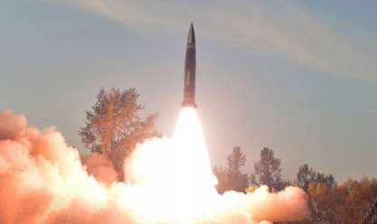 كوريا الشمالية تطلق صاروخا باليستيا.. واليابان تحذر من صاروخ ثان