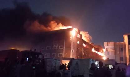 إخماد حريق بمصنع ملابس جاهزة بالعبور دون خسائر في الأرواح