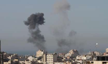 إعلام فلسطيني: قصف مدفعي متواصل لجيش الاحتلال على مخيم جباليا بغزة