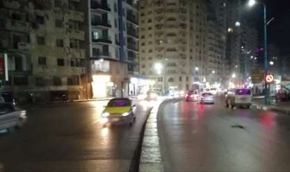 أمطار تضرب الإسكندرية وتكسر موجة الأتربة.. 3 تحذيرات للمواطنين (فيديو)
