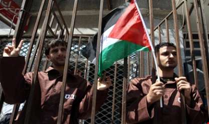 المرصد الأورومتوسطي: وثقنا 33 شهادة جديدة بشأن تعذيب المعتقلين الفلسطينيين