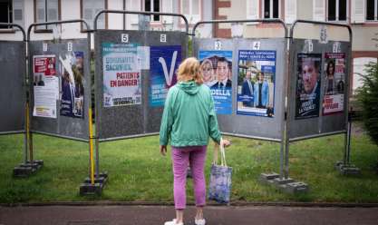 الأحزاب الكبرى في تحدي الاتفاق.. ما مستقبل الديمقراطية الفرنسية؟ 