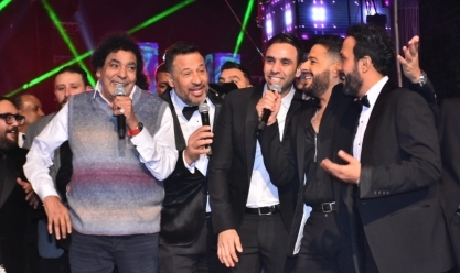 عمرو دياب ومنير ونجوم الأغنية المصرية يشعلون زفاف أحمد عصام «صور»