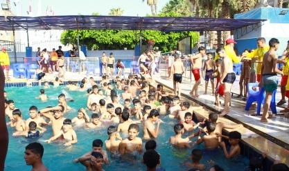 إقبال كبير على مراكز شباب القليوبية احتفالا بالعيد.. حمامات سباحة وألعاب متنوعة