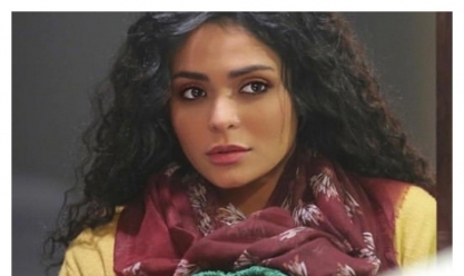 أسماء جلال تكشف عن صورة من كواليس شخصيتها في فيلم «اللعب مع العيال»