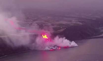 كارثة تهدد آلاف البشر.. انفجار بركان لاس بالماس في إسبانيا (فيديو)