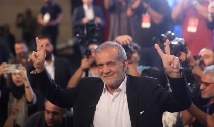 أول تعليق للرئيس الإيراني المنتخب: سنمد يد الصداقة للجميع
