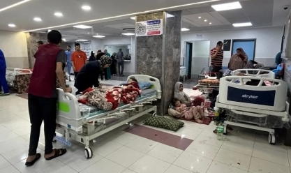 «القاهرة الإخبارية»: غارة إسرائيلية على محيط مستشفى شهداء الأقصى وسط غزة