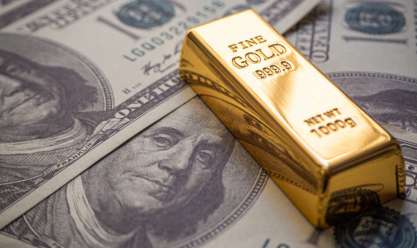 تراجع أسعار الذهب عالميا مقتربة من أدنى مستوياتها في شهر واحد