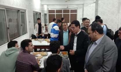 رئيس جامعة بنها يشارك طلاب المدن الجامعية حفل إفطار رمضان