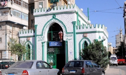 قصة مسجد أبو الدرداء بالإسكندرية.. تغيير سير الترام إكراما لـ«صاحب المقام»