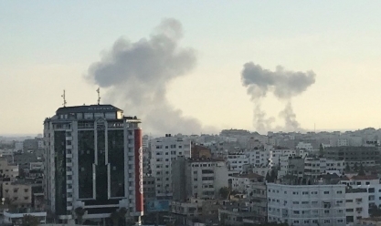 إعلام فلسطيني: قصف مدفعي يستهدف شرقي مدينة خان يونس