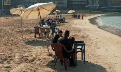 «مصايف الإسكندرية»: طقس اليوم مناسب لقضاء «الويك إند» على الشواطئ