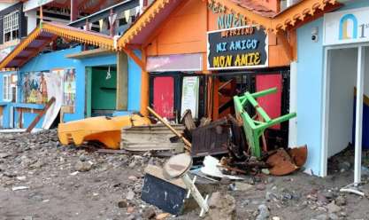 مشاهد مروعة من إعصار بيريل المدمر في الكاريبي (فيديو)