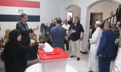 أبناء الجالية المصرية في البحرين يشاركون في الانتخابات الرئاسية 2024
