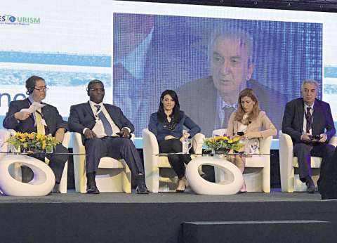 رانيا المشاط: الجوائز الدولية تؤكد ثقة المؤسسات العالمية بجهود مصر فى السياحة