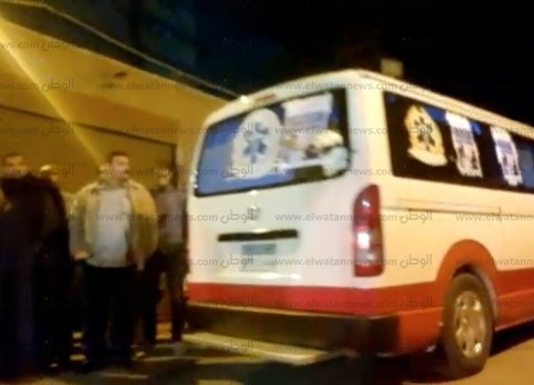 بالفيديو| خروج أول جثامين ضحايا حادث حريق محطة مصر من مشرحة زينهم