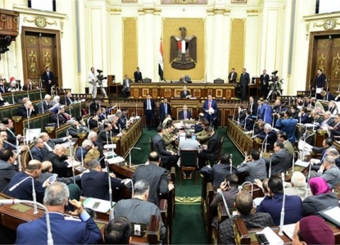تعليق جلسة البرلمان 10 دقائق بسبب هرج النواب.. وquotعبدالعال quotيخرج غاضبا