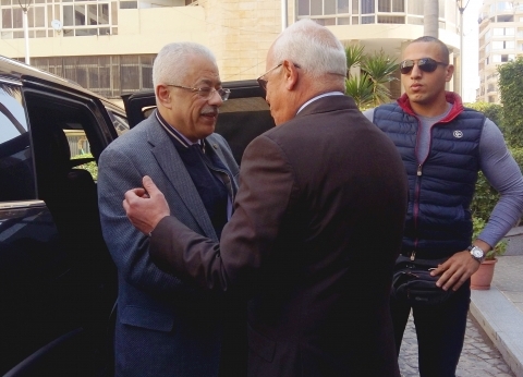 طارق شوقي يصل بورسعيد لمتابعة وصول quotالتابلتquot للمدارس الثانوية