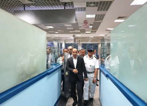 وزير الطيران يتفقد مطار شرم الشيخ الدولي في ثالث أيام عيد الأضحى