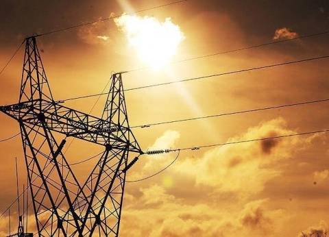 انقطاع الكهرباء بحي الشروق والكيلو 8 بمطروح لسوء الأحوال الجوية