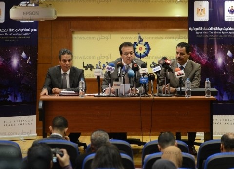 quotتقرير معلوماتquot حول استضافة مصر لمقر وكالة الفضاء الإفريقية