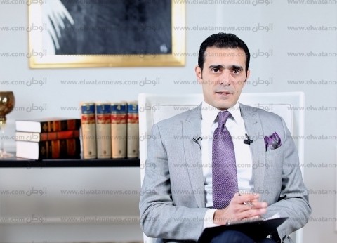 بالفيديو| المحامي طارق جميل يوضح الموقف القانوني لـ خالد يوسف في «الفيديوهات الإباحية»