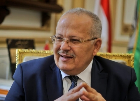 رئيس جامعة القاهرة: إعفاء من توفى والده أثناء الدراسة من المصروفات