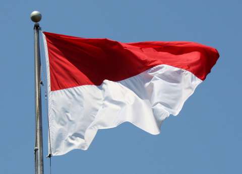 إندونيسيا تعيد 49 حاوية مخلفات إلى الولايات المتحدة وألمانيا وفرنسا
