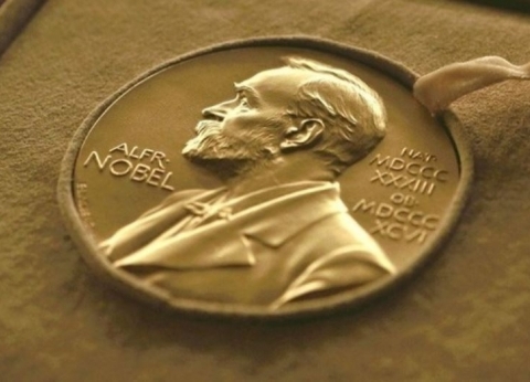 اتحاد الكتاب العرب يرفض منح نوبل لكاتب يميني متطرف