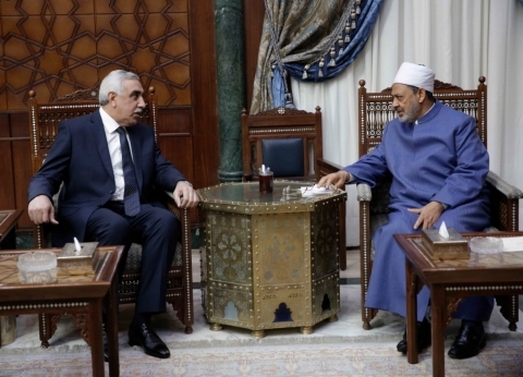 شيخ الأزهر يستقبل سفير العراق الجديد بالقاهرة