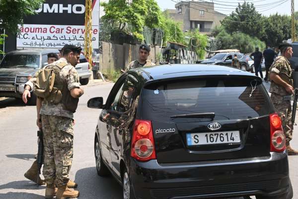 التعزيزات العسكرية للجيش اللبناني في محيط السفارة الأمريكية