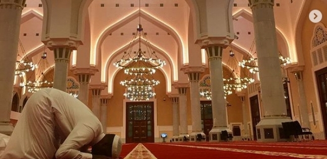 صور نجم "Fast & Furious" تثير الجدل حول دخوله الإسلام