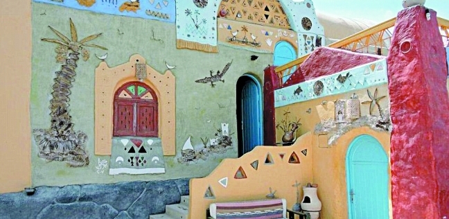 بيوت النوبيين مثال للاهتمام بالألوان الزاهية