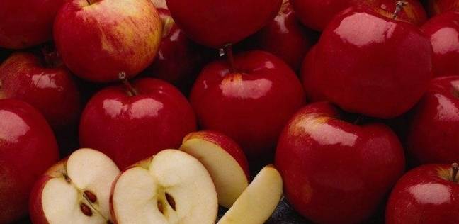 دراسة: التفاح يحتوي على أكثر من 100 مليون بكتيريا