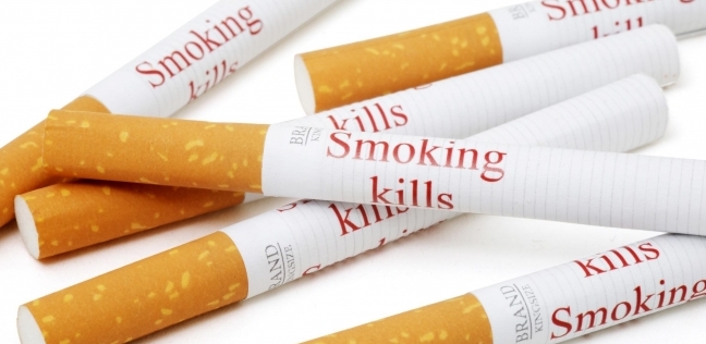 عبارة "التدخين يقتل" مطبوعة على السجائر