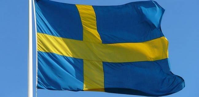 السويد تتخلى عن سياسة منح حق الإقامة لجميع اللاجئين القادمين من سوريا - العرب والعالم - 