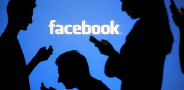 انتبه.. فيسبوك يجمع سجلات الاتصال والرسائل القصيرة لمستخدمي "أندرويد"