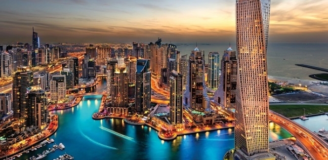 "التاكسي الطائر و ماكينات الذهب".. 10 أشياء مبتكرة في "كوكب الإمارات"
