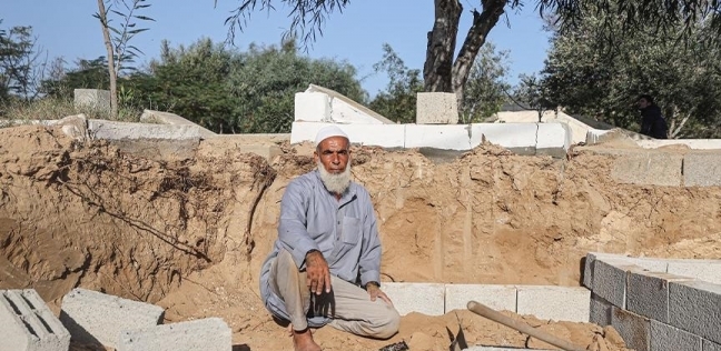 الشيخ سعدي بركة حفار قبور فلسطيني