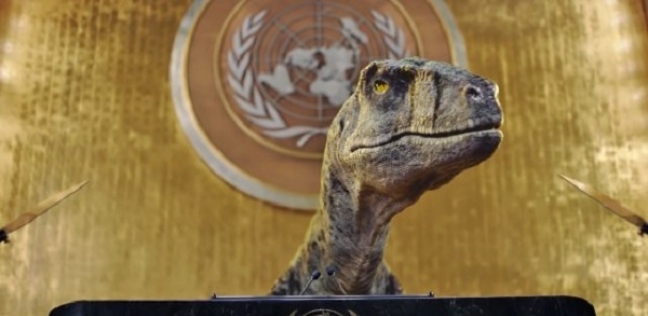 الديناصور أثناء كلمته أمام الأمم المتحدة