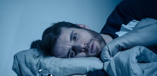 طريقة للتخلص من التفكير الطويل أثناء النوم