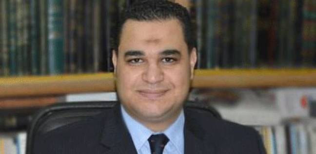 الدكتور أحمد هارون