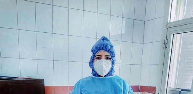 شقيقة إسراء النمر خلال عملها فى مستشفى الصدر بالعباسية تحلت بالشجاعة والأصرار لمواجهة فيروس كورونا.