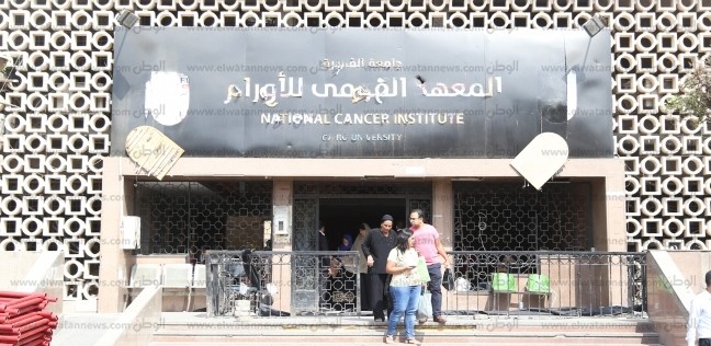 آثار انفجار محيط المعهد القومي للأورام