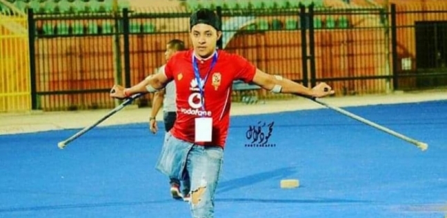 محمود عبد العظيم، لاعب كرة قدم محترف