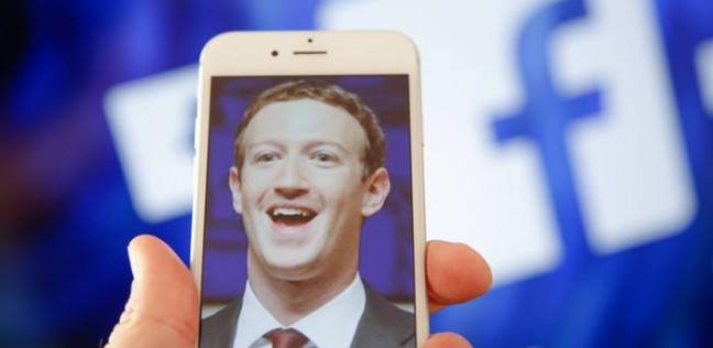 "محادثات صعبة" تنتظر مؤسس فيسبوك في أوروبا بسسب فضيحة تسريب البيانات 