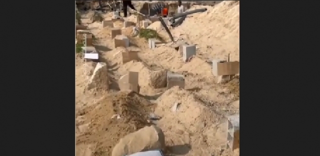 مقابر جماعية في دير البلح