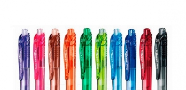 أقلام ألوان