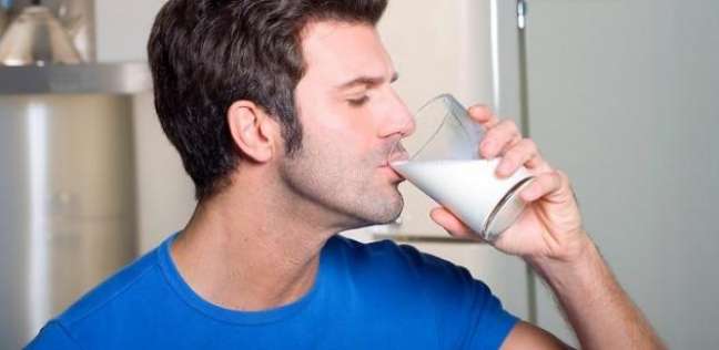 شرب الحليب صباحًا مفيد لمرضى السكري والسمنة